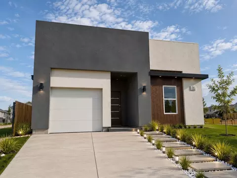 128 Lusitano Dr, Laredo, TX 78046