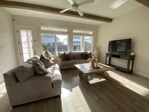 Living - 1232 Sambar Lp, Laredo, TX 78045 photo 1 of 1