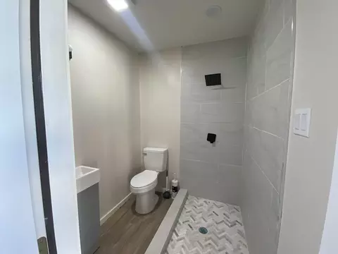 Bath - 1232 Sambar Lp, Laredo, TX 78045 photo 7 of 7