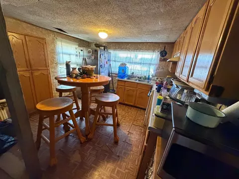 207 Devon W Pl, Laredo, TX 78045 photo 5