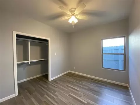 Bedroom - 5510 Moses Lp, Laredo, TX 78046 photo 1 of 2