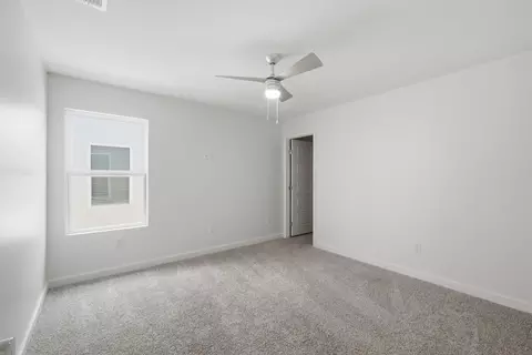 Bedroom - 416 Deer Path Loop, Laredo, TX 78045 photo 4 of 5