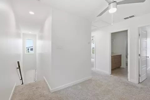 Entry Way - 416 Deer Path Loop, Laredo, TX 78045 photo 4 of 4