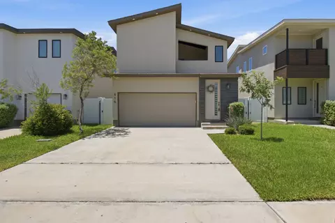 Exterior - 416 Deer Path Loop, Laredo, TX 78045 photo 2 of 7