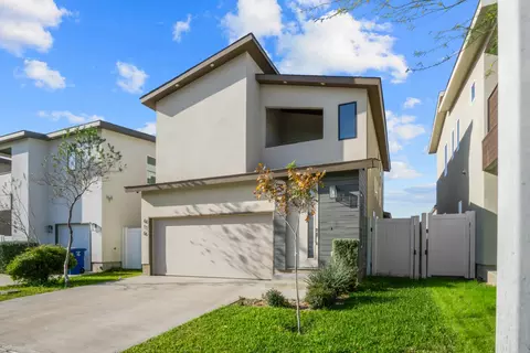 Exterior - 416 Deer Path Loop, Laredo, TX 78045 photo 4 of 7