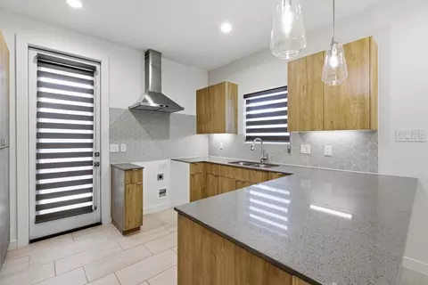 Kitchen - 416 Deer Path Loop, Laredo, TX 78045 photo 1 of 3