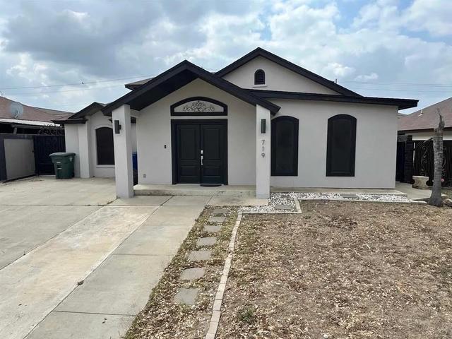 719 Oleander St, Laredo, TX 78046