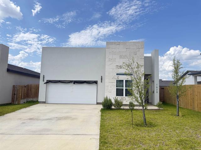 1628 Brangus St, Laredo, TX 78046