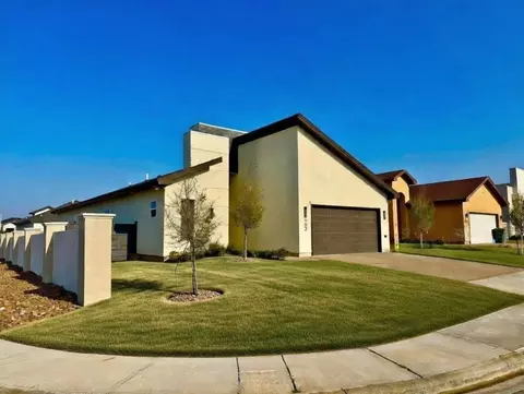 Exterior - 502 Journey Loop, Laredo, TX 78045 photo 2 of 5