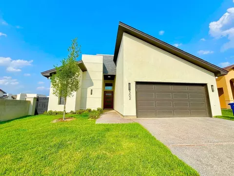Exterior - 502 Journey Loop, Laredo, TX 78045 photo 1 of 5