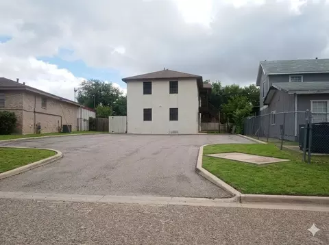 3507 Milmo Ave, Laredo, TX 78046
