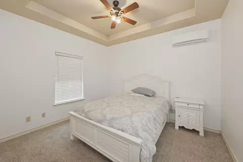 Bedroom - 10818 Marfa Rd, Laredo, TX 78045 photo 4 of 4