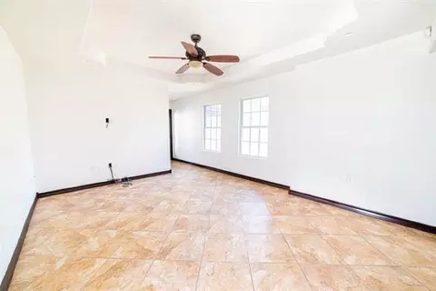 Living - 2110 Lima Lp, Laredo, TX 78045 photo 3 of 5