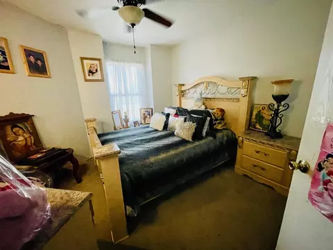 Bedroom - 3012 St Isaac Lp, Laredo, TX 78046 photo 3 of 4