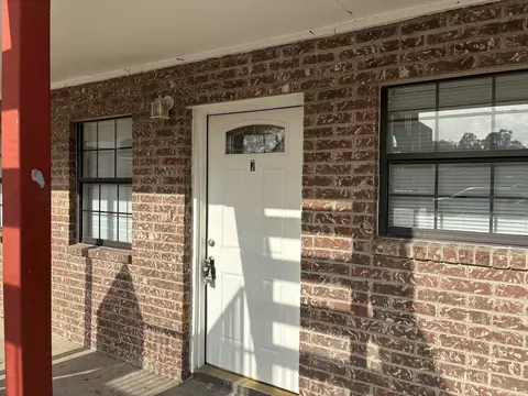 3801 Salinas Ave #7, Laredo, TX 78041