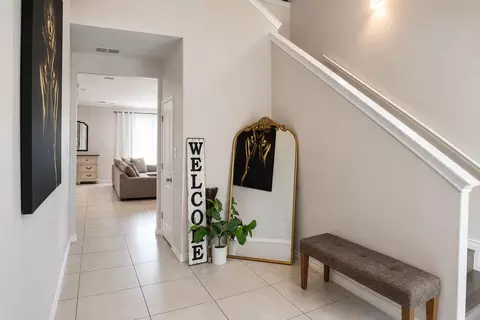Entry Way - 711 Solaz Dr, Laredo, TX 78045 photo 1 of 2
