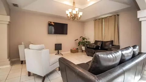 2083 Quito Lp, Laredo, TX 78041 photo 5