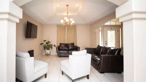 2083 Quito Lp, Laredo, TX 78041 photo 4