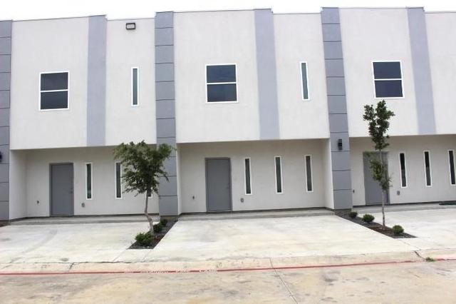 1011 Emerald Valley Dr #118 C, Laredo, TX 78043