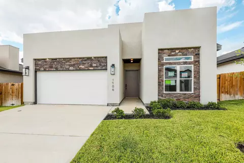 Exterior - 1706 Belgian Blue Lp, Laredo, TX 78046 photo 1 of 1