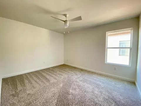 Bedroom - 512 Deer Path Loop, Laredo, TX 78045 photo 2 of 6