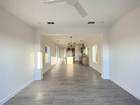 Living - 512 Deer Path Loop, Laredo, TX 78045 photo 4 of 4