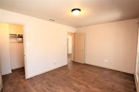 Bedroom - 6006 Catedral Lp, Laredo, TX 78043 photo 1 of 3