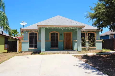 6006 Catedral Lp, Laredo, TX 78043