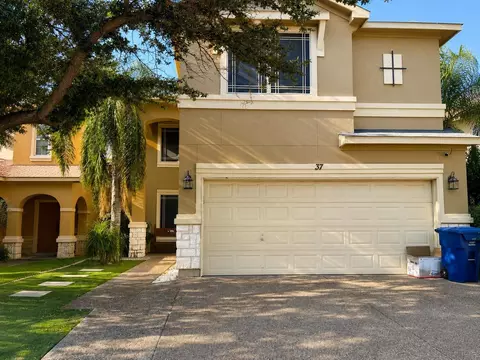 9310 Albany Dr #37, Laredo, TX 78045