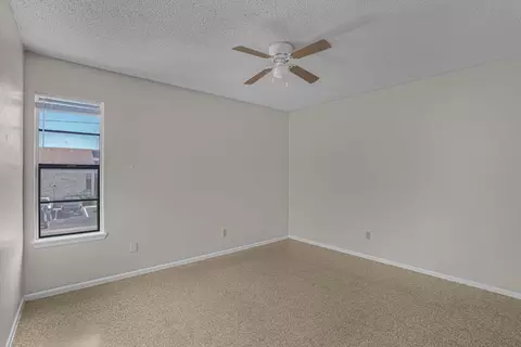 Bedroom - 100 Hillside Rd #202, Laredo, TX 78041 photo 2 of 2
