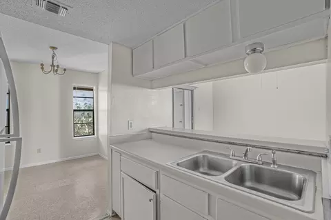 Other - 100 Hillside Rd #202, Laredo, TX 78041 photo 1 of 3