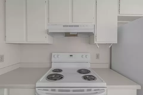 Kitchen - 100 Hillside Rd #202, Laredo, TX 78041 photo 1 of 3