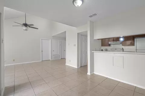 Other - 100 Hillside Rd #209, Laredo, TX 78041 photo 1 of 3