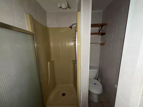 Bath - 2401 E Plum St, Laredo, TX 78043 photo 2 of 3