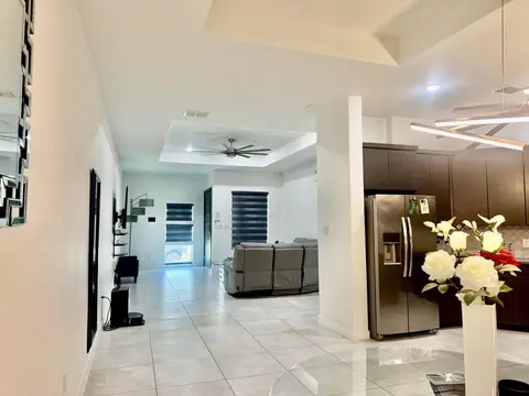 Entry Way - 621 Journey Loop, Laredo, TX 78045 photo 1 of 2