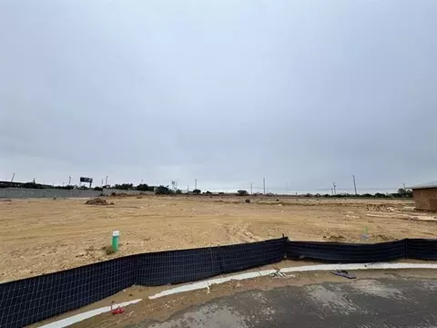 6015 Heather Loop, Laredo, TX 78046 photo 3