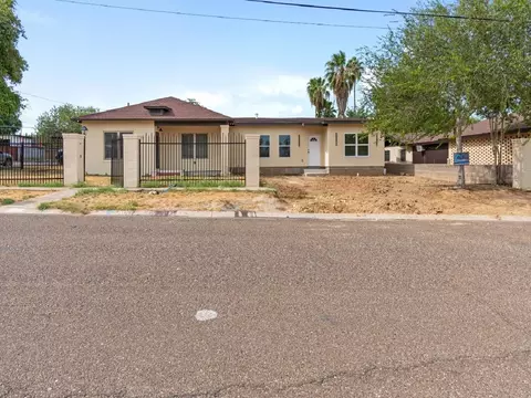 1702 Okane St, Laredo, TX 78043