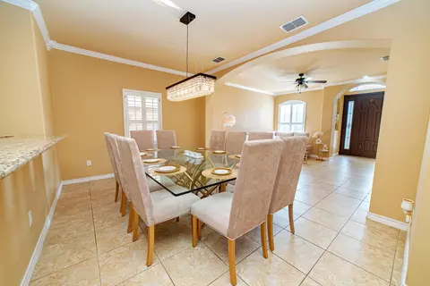 Dining - 401 Sabal Loop, Laredo, TX 78045 photo 1 of 1