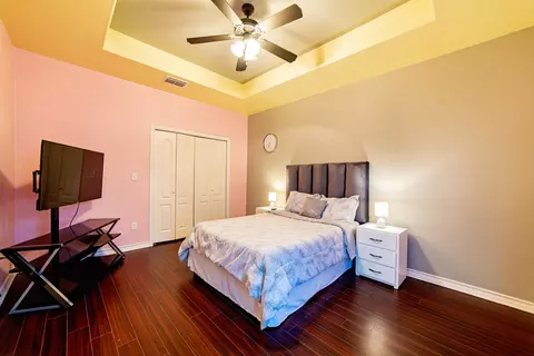 Bedroom - 401 Sabal Loop, Laredo, TX 78045 photo 4 of 5