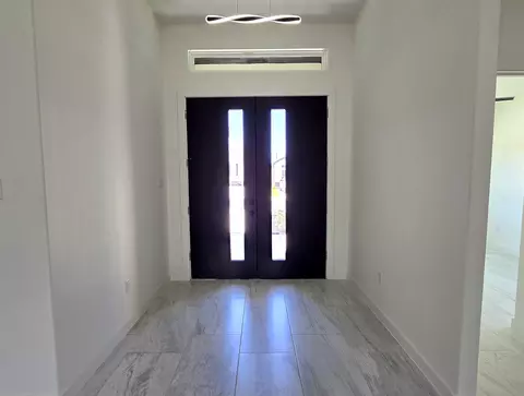 Entry Way - 6006 Heather Loop, Laredo, TX 78041 photo 1 of 3
