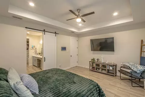 Bedroom - 1316 Sambar Lp, Laredo, TX 78045 photo 1 of 2