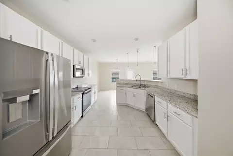 Kitchen - 3208 Simmental Dr, Laredo, TX 78046 photo 1 of 1