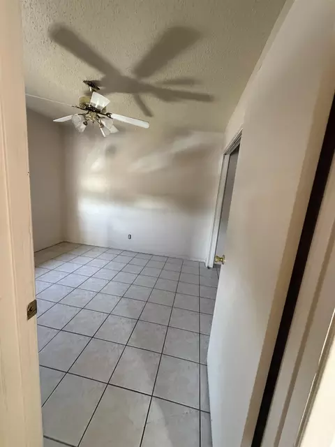 Bedroom - 2601 Springfield Ave, Laredo, TX 78040 photo 5 of 5