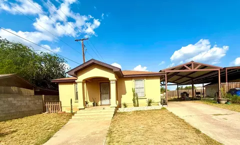 Exterior - 317 Leon Ave, Laredo, TX 78046 photo 3 of 4