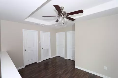 Entry Way - 7964 Elka Lp, Laredo, TX 78045 photo 2 of 2