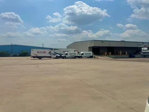 212 Flecha Ln, Laredo, TX 78045 photo 19