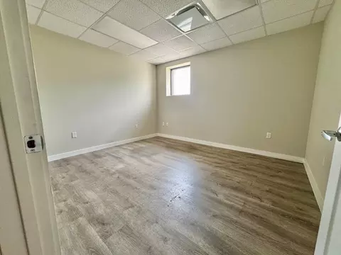 212 Flecha Ln, Laredo, TX 78045 photo 8