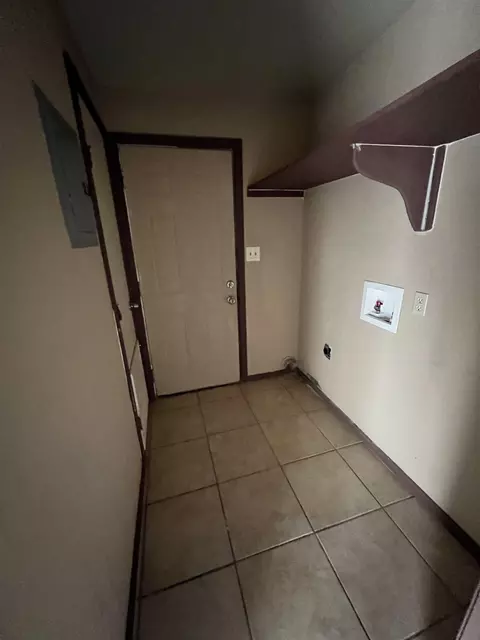 Other - 202 Lobo Lp #B, Laredo, TX 78045 photo 1 of 1
