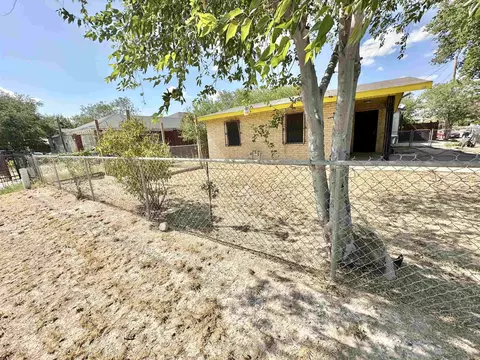 Exterior - 3702 Main Ave, Laredo, TX 78041 photo 3 of 12