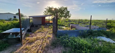 324 Ranch Rd, Laredo, TX 78046 photo 10